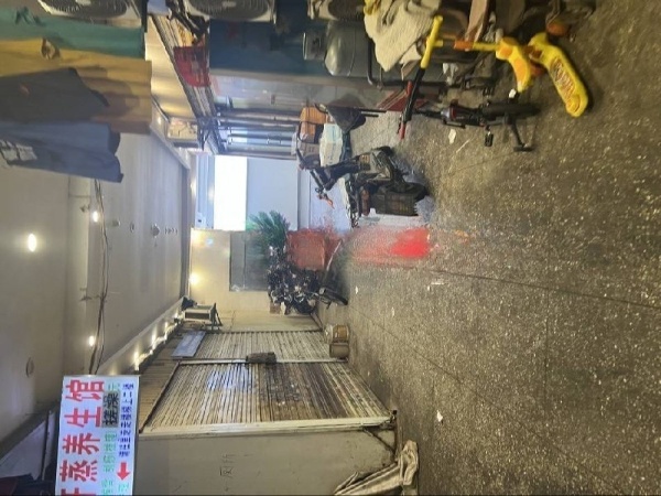 武汉人民真幸福，牛逼，南巷赶上